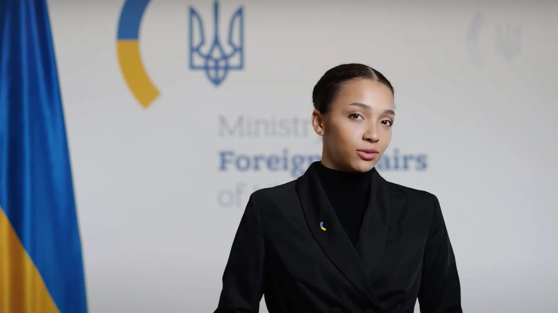 Представницею МЗС України вперше стала цифрова особа — Вікторія ШІ