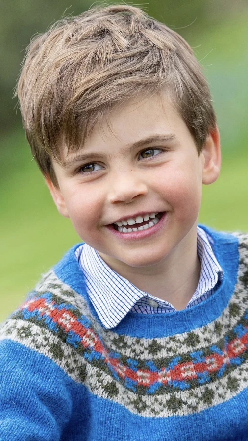 Кейт Міддлтон поділилася новим фото принца Луї з нагоди його дня народження 